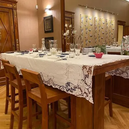 Luxury 4 Bedrooms In Daire *