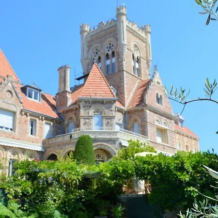 Luxury 4 Bedrooms In Daire *